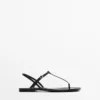 Platte sandalen met bandjes en teenscheiding