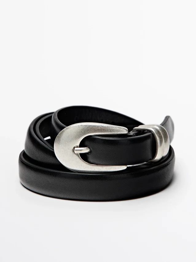 Riem van nappaleer met ovale gesp Riem van nappaleer met ovale gesp