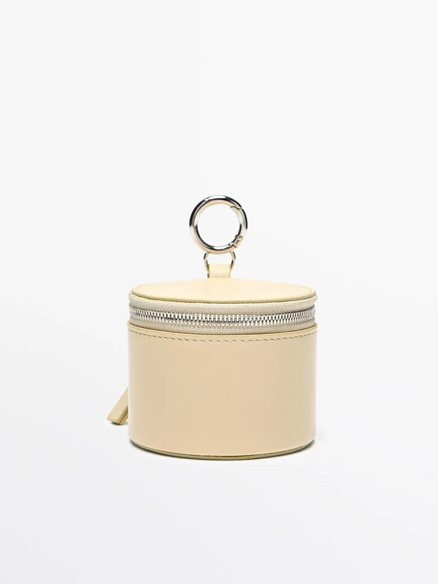 Ronde tas van nappaleer met strass-steentjes Ronde tas van nappaleer met strass-steentjes