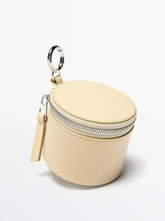 Ronde tas van nappaleer met strass-steentjes Ronde tas van nappaleer met strass-steentjes