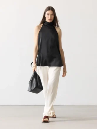 Satijnen haltertop met strikdetail