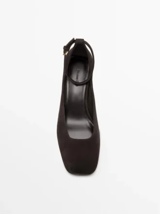 Schoenen met hak en vierkante neus