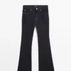 Skinny jeans met hoge taille en uitlopende pijpen