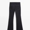 Skinny jeans met hoge taille en uitlopende pijpen