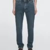 Slim fit jeans