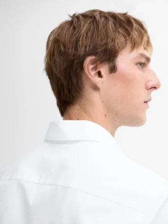 Slim Fit overhemd van 100% katoenpopeline