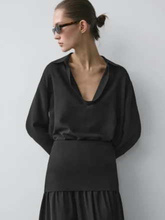 Soepelvallend overhemd met V-hals van katoenmix