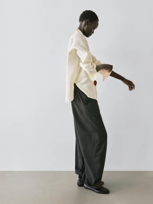 Soepelvallend overhemd van 100% linnen Soepelvallend overhemd van 100% linnen