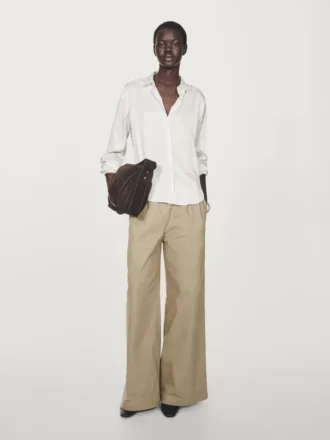 Soepelvallend satijnen overhemd