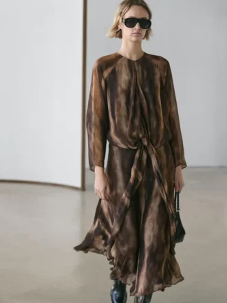 Soepelvallende jurk met dierenprint