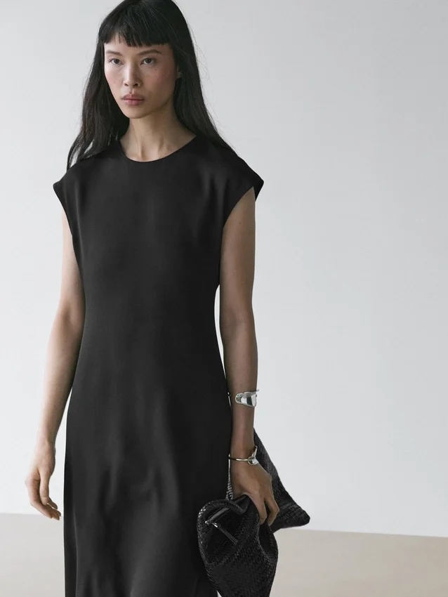 Soepelvallende jurk met korte mouwen Soepelvallende jurk met korte mouwen