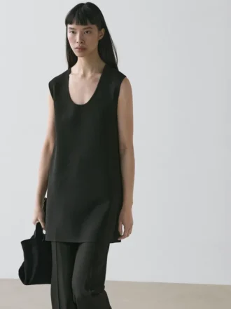 Soepelvallende mini-jurk