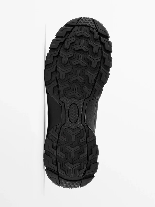 Sportschoenen met leren details Sportschoenen met leren details