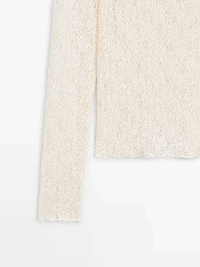 T-shirt met boothals en kanten details T-shirt met boothals en kanten details