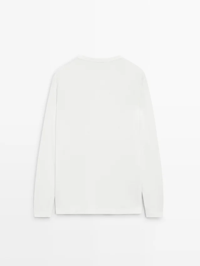 T-shirt met lange mouwen en henley-hals T-shirt met lange mouwen en henley-hals