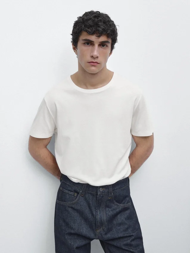 T-shirt van 100% gemerceriseerd katoen T-shirt van 100% gemerceriseerd katoen