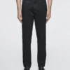 Tapered fit jeans