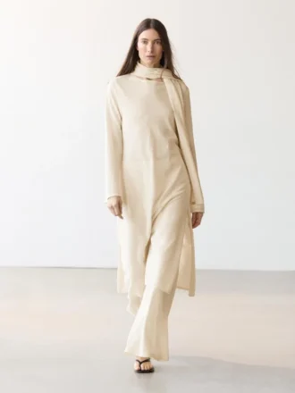 Total Look vloeiende tuniekjurk