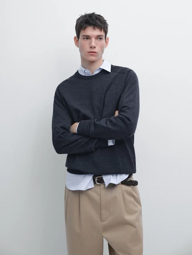 Trui van merinowol met ronde hals Trui van merinowol met ronde hals