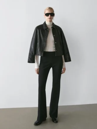 Uitlopende broek met zak