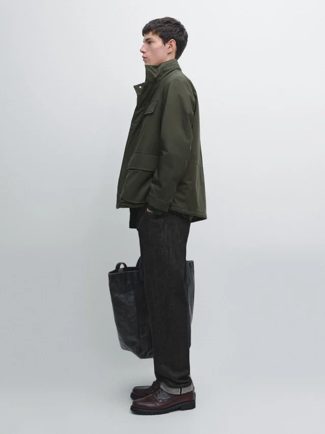 Waterafstotend pufferjack met zakken Waterafstotend pufferjack met zakken